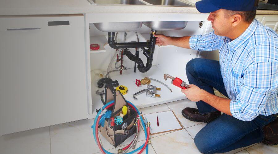 Expert burst pipe repair services in Pasadena, TX